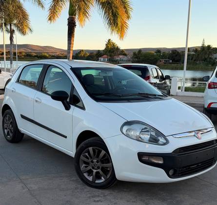 FIAT PUNTO 1.4 ATTRACTIVE 8V FLEX 4P MANUAL